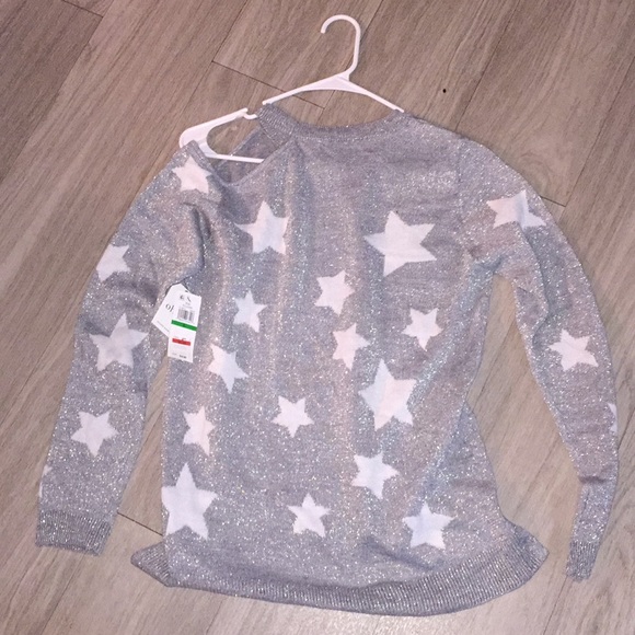 Sweater - Picture 2 of 2